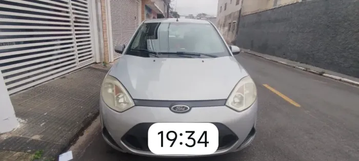 Ford Fiesta SE 1.6 8V Flex 5P 2014