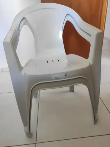cadeira de plástico