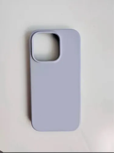 Capinha lilás de silicone iPhone 14 Pro