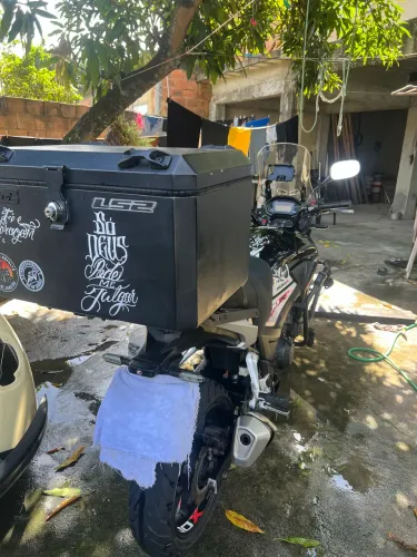 Cb 500x 2019 com vários acessórios