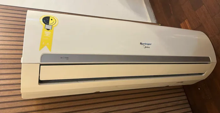 AR-CONDICIONADO SPRINGER MIDEA 18.000 BTUS 220V