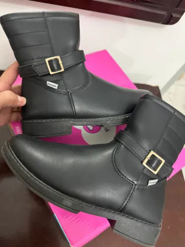 Bota infantil