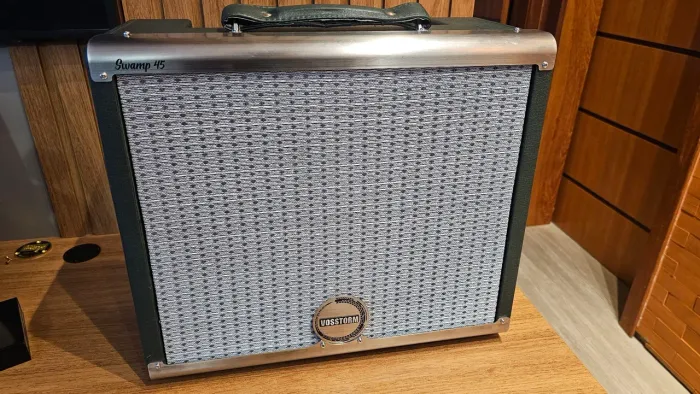 Amplificador FRFR Vosstorm Swamp45