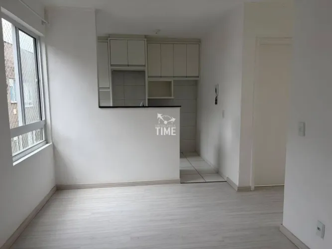 Apartamento à Venda em Campo Largo 2 Quartos, Móveis Planejados e Condomínio Clube