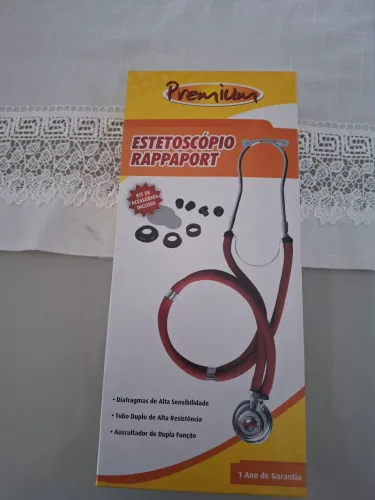 Estetoscópio  e esfigmomanometro