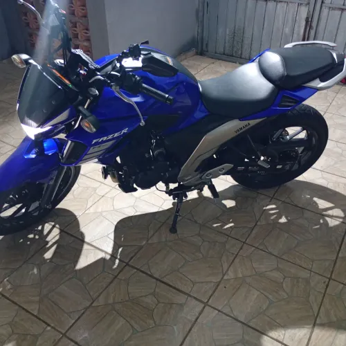 Vendo Yamaha Fazer 250