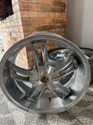 Vende-se rodas aro 275/r20
