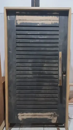 Porta pivotante 118x214mt 