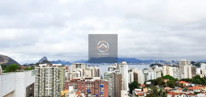 Cobertura Duplex no Icaraí Tower, vista pra Icaraí -Niterói