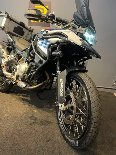 F 850 GS ADVENTURE PREMIUM 40 ANOS BRANCA 2020/2021