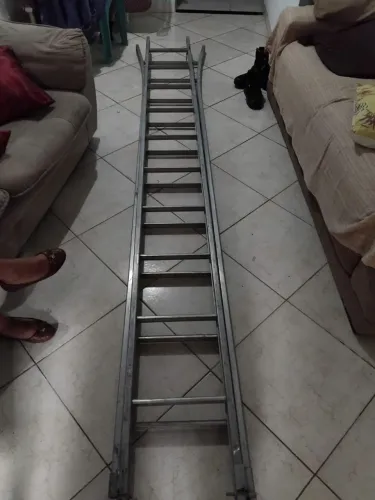 Escada de 20 degraus extensiva