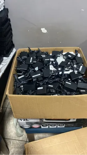 25 un Moldem Huawei Hg8145v5 (Usado) bloqueado e higienizado acompanha carregador  !