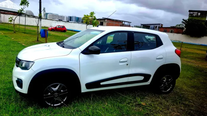 Renault Kwid Intense 1.0 Flex 12V 5P Mec. 2019