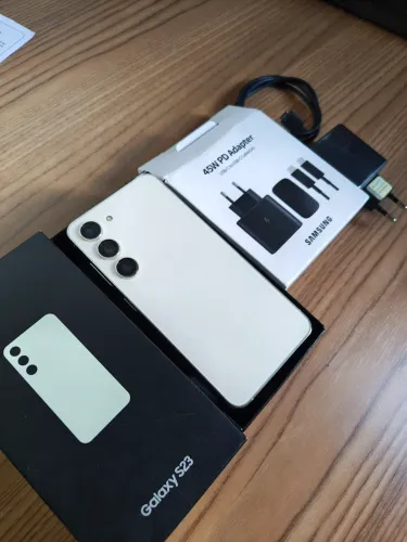 Galaxy s23 + carregador original