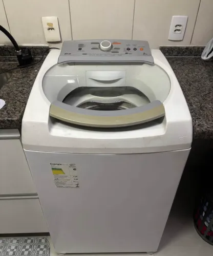 MÁQUINA BRASTEMP 9 KG 127v IMPECÁVEL 