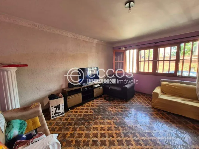 Casa à venda, 3 quartos, 1 suíte, 1 vaga, Jardim Vera Cruz - Sorocaba/SP