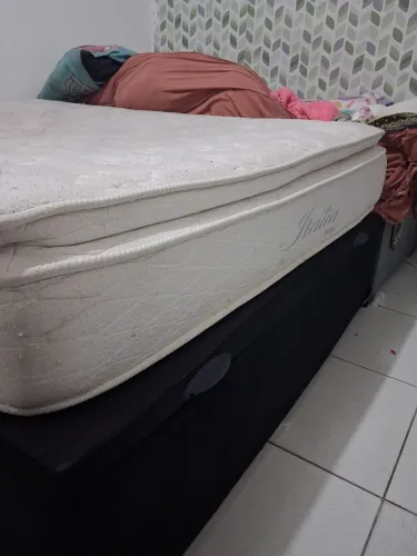 Cama Box bau