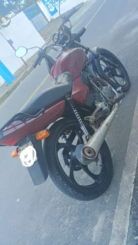 Moto a venda