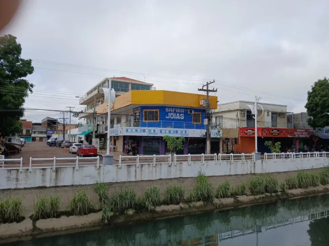 Vendo salas comercias no centro de Macapá