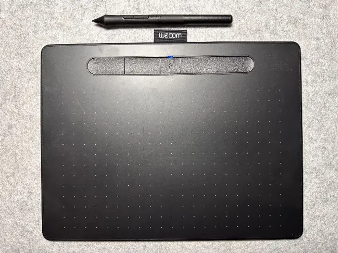 Mesa Digitalizadora Wacom Intuos CTL6100W M Bluetooth Preto - Perfeita!