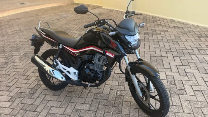 Titan 160