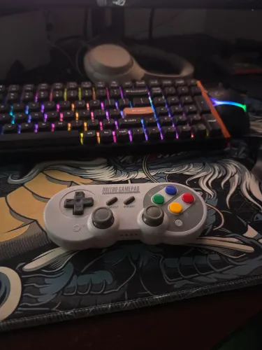 Controle 8bitdo SF30 Pro