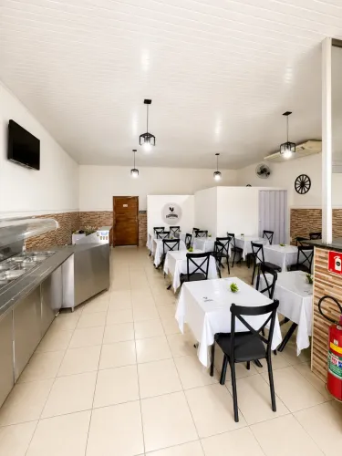 RESTAURANTE COMPLETO E EQUIPADO NO CENTRO DE FERNANDÓPOLIS