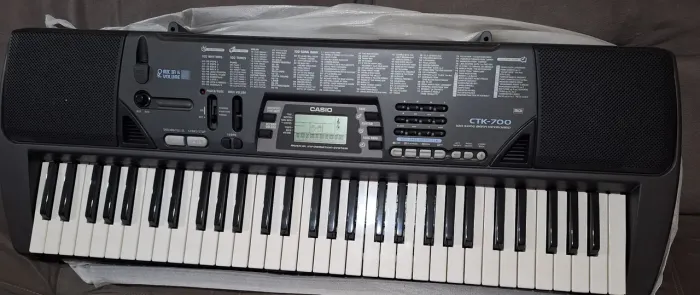 Vendo teclado Cassio