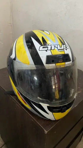 Capacete de moto TAM 56 barbada 