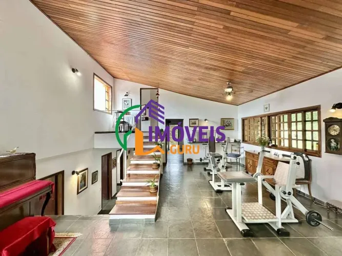 CASA ASSOBRADADA - VILA SANTO ANTÔNIO - SP