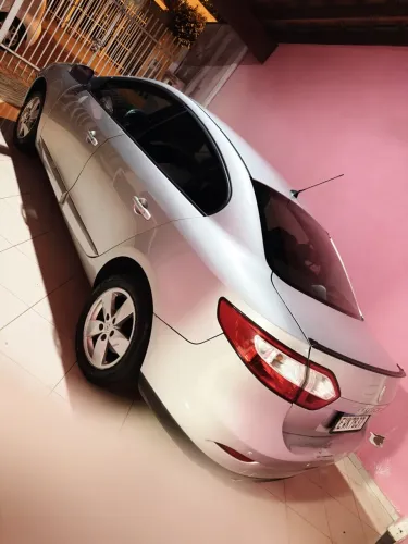 Renault Fluence Sed. Dynamique 2.0 16V Flex Aut. 2012