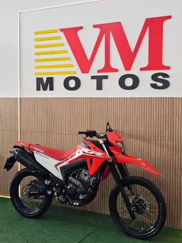 Honda xr 300 tornado 2025 abs