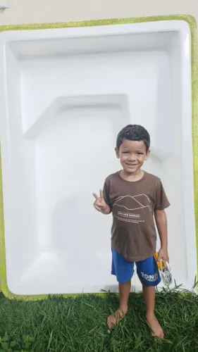 Piscina infantil 1.8 x 1.30 vender urgente ? 