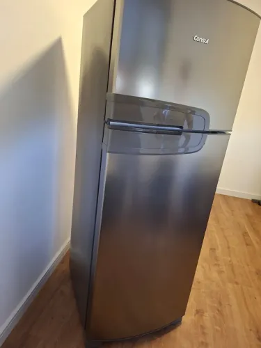 Geladeira Consul 340 L inox Excelente estado