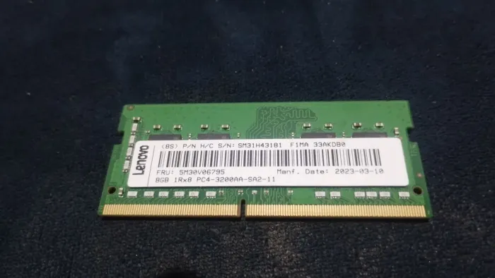 Memória RAM ddr4 8g Lenovo (nova)