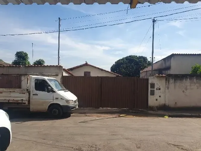 Oferta imperdível  Casa no Planalto, Sao Joaquim de Bicas - MG, Nº 268, 2 quartos, 1 vaga,