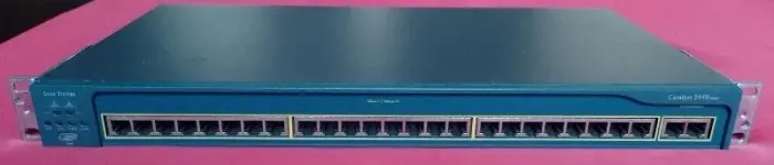 Switch Cisco Catalyst 2950 (WS-C2950T-24) - Gerenciável (100% OK)