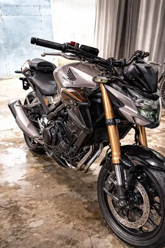 Cb500f 2023 só pegar e andar