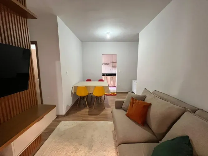 APARTAMENTO À VENDA CONDOMÍNIO THE PALMS POR R$320.000