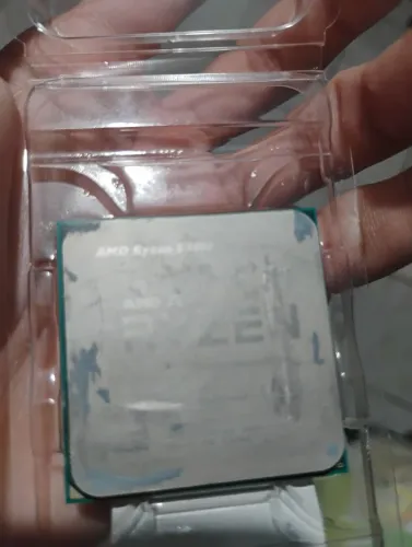 RYZEN 5 1400  BEM CUIDADO, SEM COOLER
