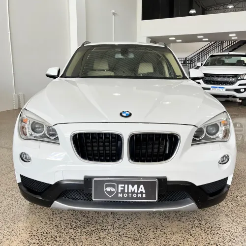 BMW X1 Sdrive 18I 2.0 16V 4X2 Aut. 2014