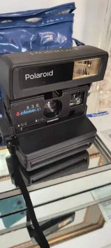Polaroid antiga em ótimo estado ( leia todo o anúncio)