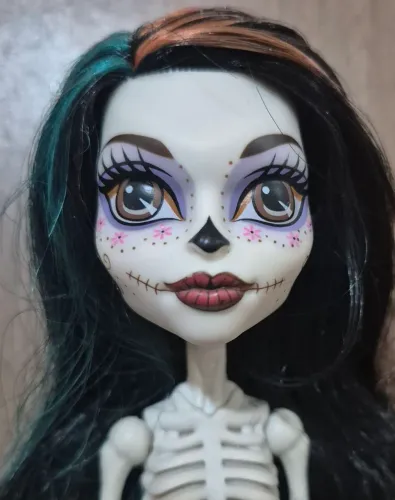 Monster High Skelita Calaveras - Coleção Scaris: City of Frights - Mattel, 2012