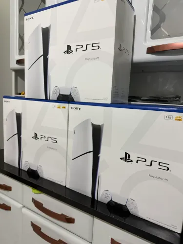 PlayStation 5 1TB FÍSICA LACRADO