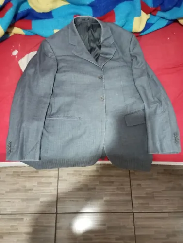 Paletó masculino cinza tamanho 50