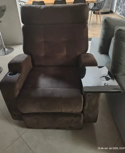 Poltrona Reclinável Elétrica Suede Damie