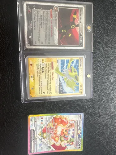 Umbreon e jolteon star (2006/2007) bem menor que na liga