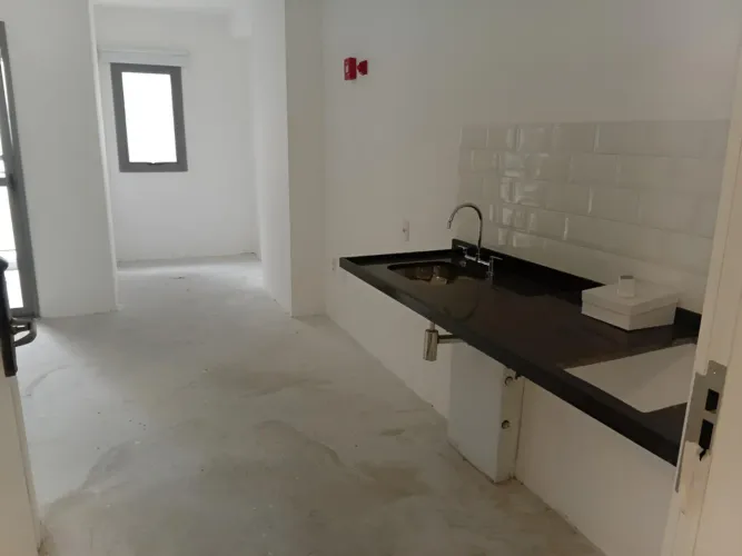 Studio para venda em Moema com 1 quarto, 29m²