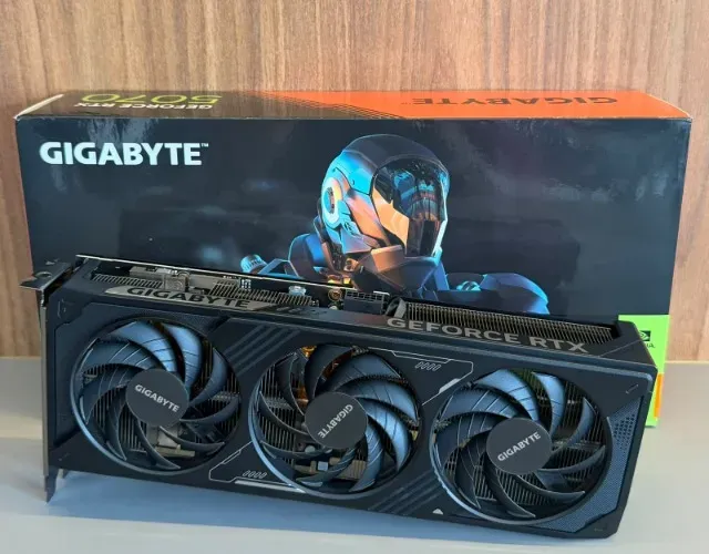 RTX 5070 12GB GIGABYTE