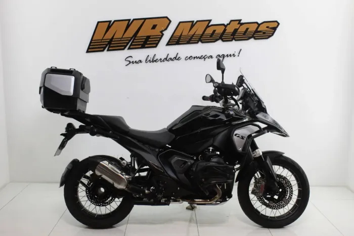 BMW R 1300 GS TRIPLE BLACK